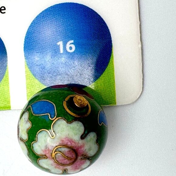 Cloisonne 2 Green Color Beads 16 MM Red White Pink Flowers Beads - Picture 2 of 9